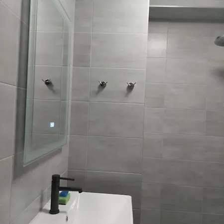 детелина апартамент- Free Underground Parking Lot Apartment Varna