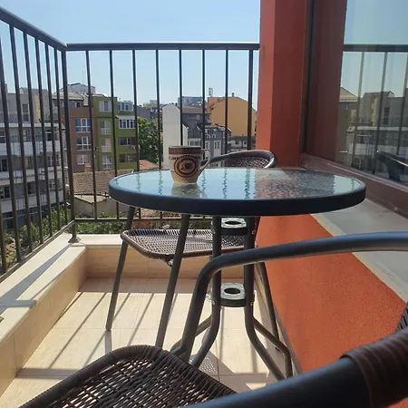 Apartamento детелина апартамент- Free Underground Parking Lot Varna